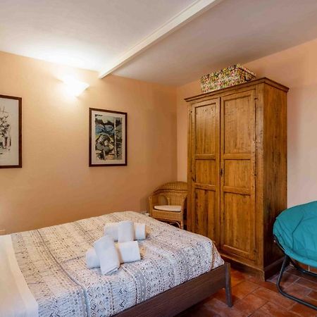 Appartamento San Frediano Cozy Studio With Private Patio Firenze Esterno foto