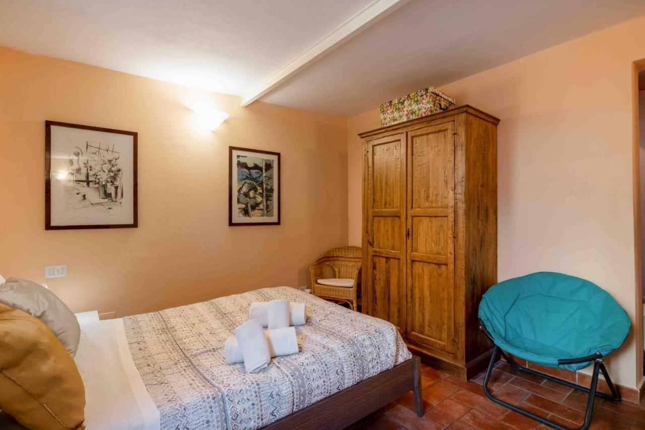 Appartamento San Frediano Cozy Studio With Private Patio Firenze Esterno foto